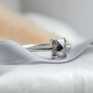 Minimalist ring with asscher salt and pepper diamond CIAO Thumbnail