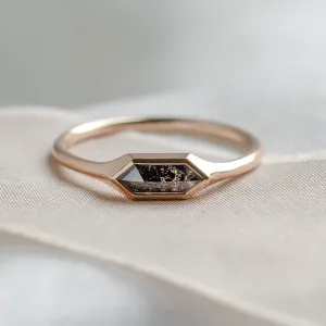 Engagement ring with hexagon salt and pepper diamond PROXY Thumbnail