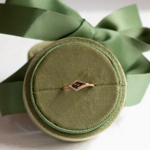 Gold matte ring with kite salt and pepper diamond APEX Thumbnail