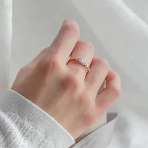 Gold ring in art deco style with moissanites SPENCER Thumbnail