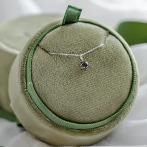 Minimalist necklace with salt and pepper diamond KAI Thumbnail