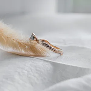 Gold branch ring with salt and pepper diamond ROWYN Thumbnail