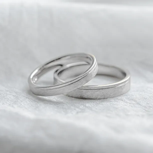 Matte scratched wedding rings TOPHI Image