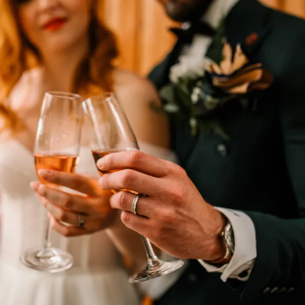 Wedding bands with natural surface NATURA Image