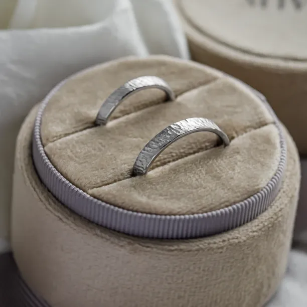 Atypical wedding rings with unusual surface TAMPERE Image