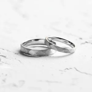 Hammered wedding rings BRITTON Thumbnail