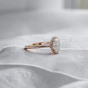 Halo engagement ring with oval moissanite BLANC Thumbnail