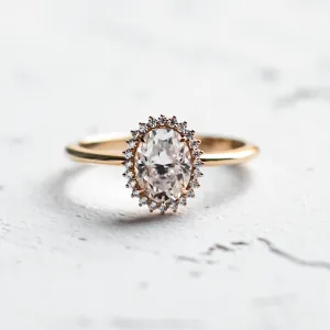 Halo engagement ring with oval moissanite BLANC
