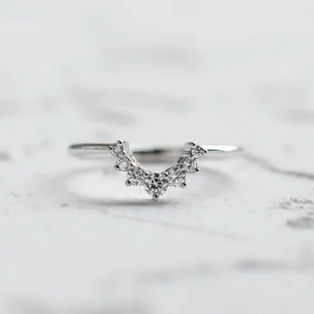 Diamond curved wedding band GEORGIA Image