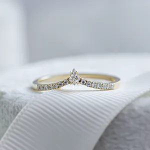 Curved wedding ring with moissanites PARLOR Thumbnail