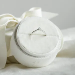 Curved wedding ring with moissanites PARLOR Thumbnail