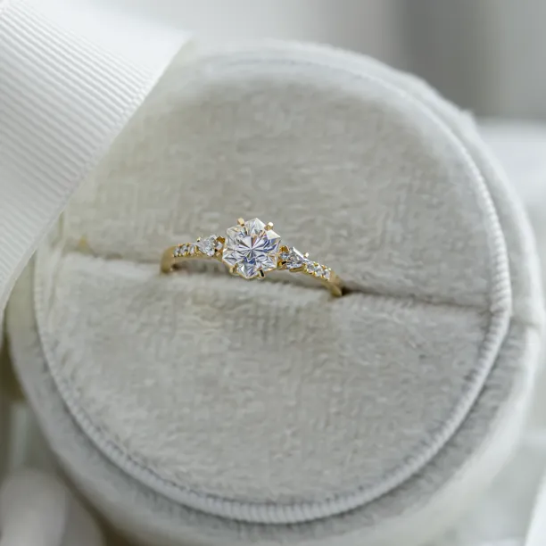 Unusual engagement ring with moissanites MAJESTY Image