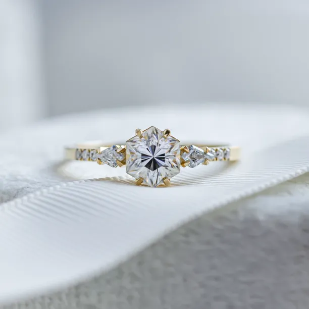 Unusual engagement ring with moissanites MAJESTY Image