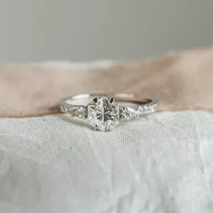 Unusual engagement ring with moissanites MAJESTY Thumbnail