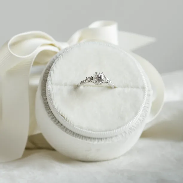 Unusual engagement ring with moissanites MAJESTY Image