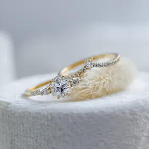 Elegant wedding set with moissanites HARPER Thumbnail