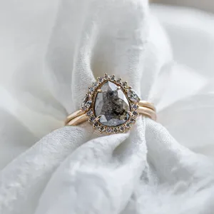 Set of gold rings with salt and pepper diamonds ELLINGTON Thumbnail