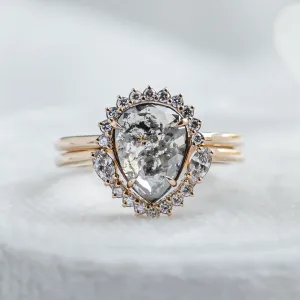 Set of gold rings with salt and pepper diamonds ELLINGTON