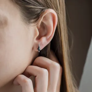 Gold earrings with kite salt and pepper diamonds POE Thumbnail