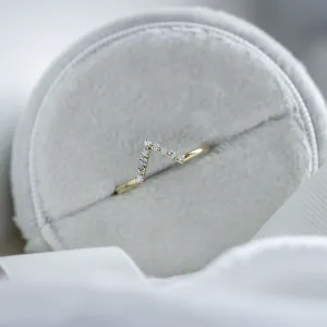 Curved diamond wedding ring REGGIO Thumbnail