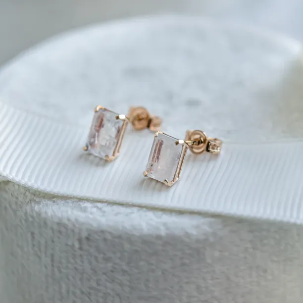 Gold earrings with baguette moonstone LEDA Image