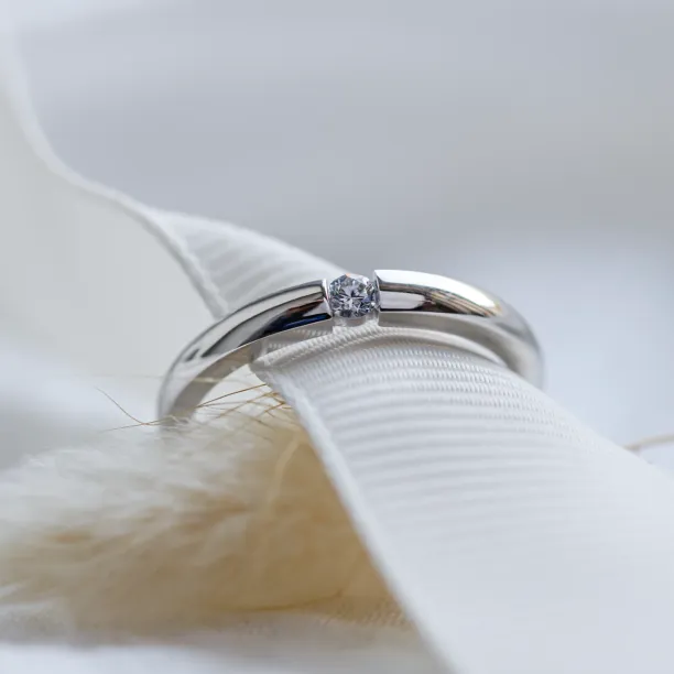 Engagement ring with diamond ROVIK Image