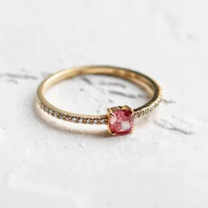Engagement ring with pink lab grown diamond CORALINE Thumbnail