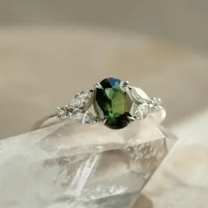 Vintage engagement ring with green sapphire and diamonds CADET Thumbnail