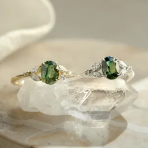 Vintage engagement ring with green sapphire and diamonds CADET Thumbnail