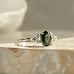 Vintage engagement ring with green sapphire and diamonds CADET Thumbnail