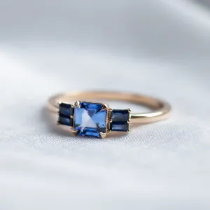 Art deco gold ring with teal and blue sapphires CHELSEA Thumbnail