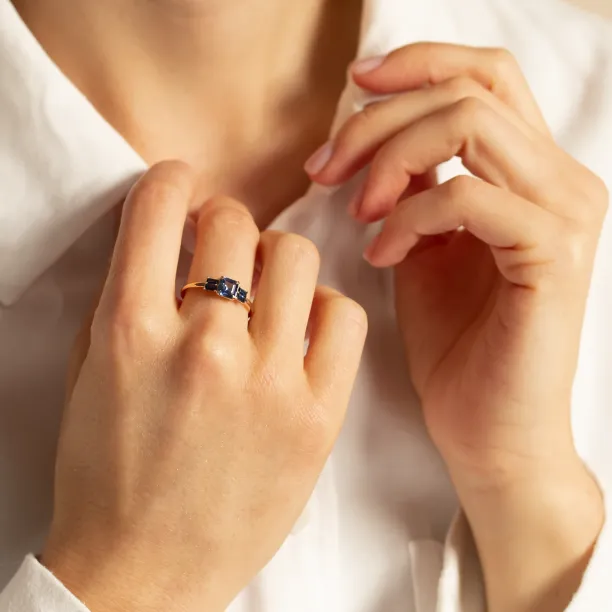 Art deco gold ring with teal and blue sapphires CHELSEA Image