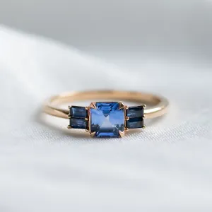 Art deco gold ring with teal and blue sapphires CHELSEA