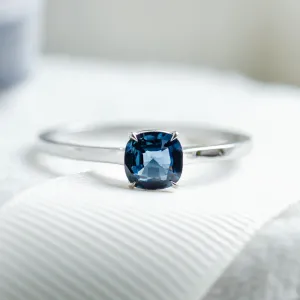 Gold ring with cushion blue sapphire NEEL Thumbnail