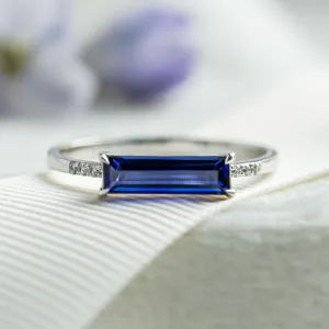 Gold ring with baguette blue lab grown sapphire and diamonds ODETA