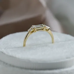 Vintage ring in art deco style with moissanites VISCOUNT Thumbnail