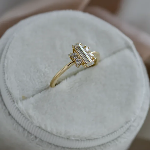 Elegant engagement ring with moissanites BUTTERFLY Image