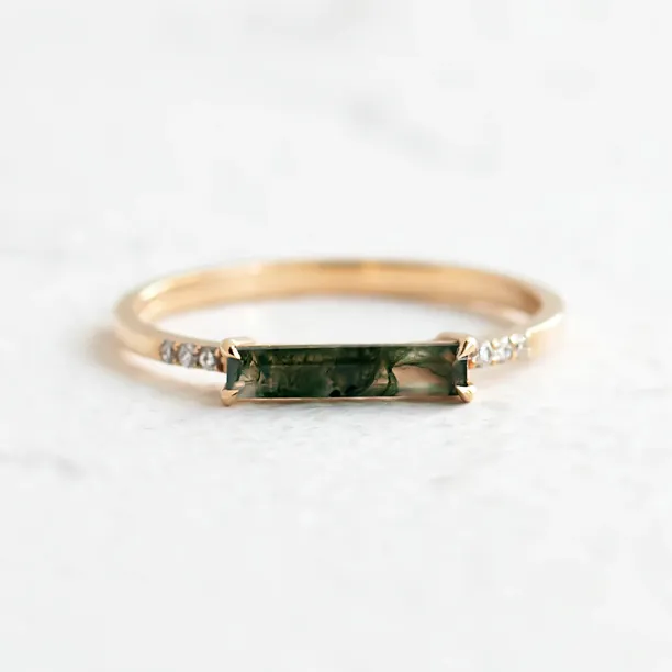 Gold ring with baguette moss agate and diamonds ELLETH Image