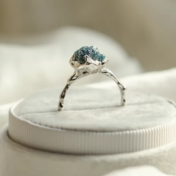 Unusual ring with blue raw diamond MARE Image