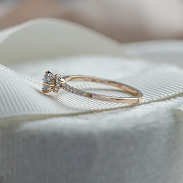 Engagement salt and pepper diamond ring with side diamonds SANREMO Image