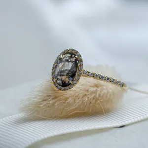 Elegant halo ring with salt and pepper diamonds TANANAI Thumbnail