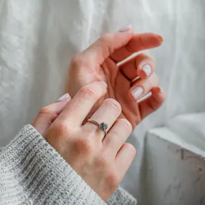 Luxury engagement ring with salt and pepper diamonds TANAQUIL Thumbnail