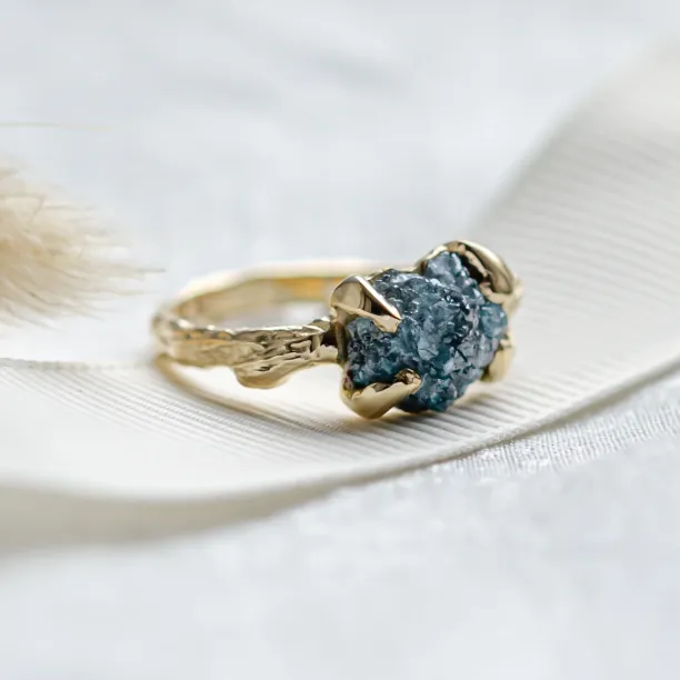 Gold ring with blue raw diamond CLOUD Image