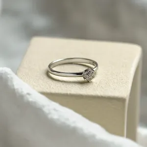 Romantic engagement ring full of moissanites CAMILLIA Thumbnail