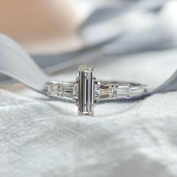 Elegant engagement ring with baguette moissanites EARL Image