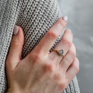 Cluster ring with salt and pepper diamonds KERELA Thumbnail