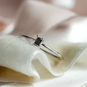 Minimalist engagement salt'n'pepper diamond ring  RETTI Thumbnail