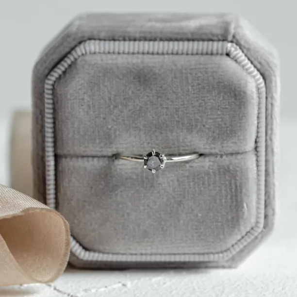 Minimalist engagement ring with salt and pepper diamond GOTTI Image