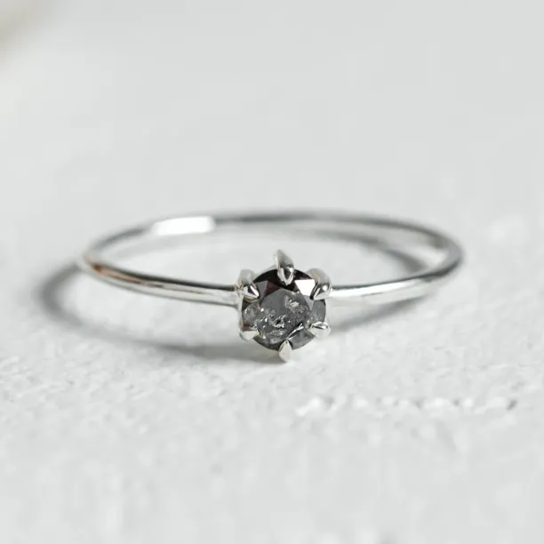 Minimalist engagement ring with salt and pepper diamond GOTTI Image