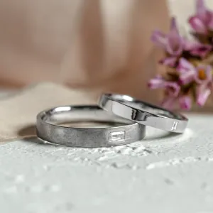 Elegant wedding rings with baguette diamonds BUGGY Thumbnail